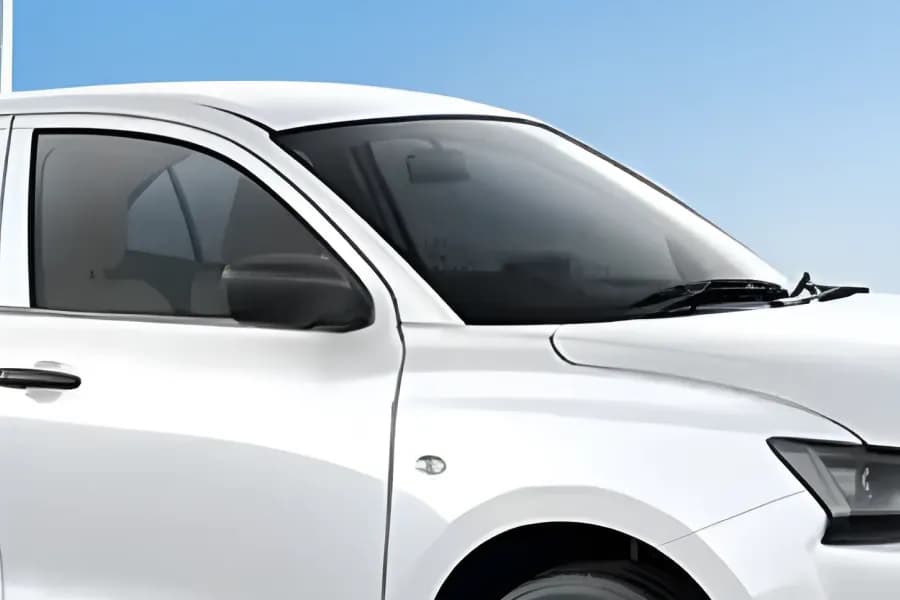 Maruti Tour S Side Mirror View
