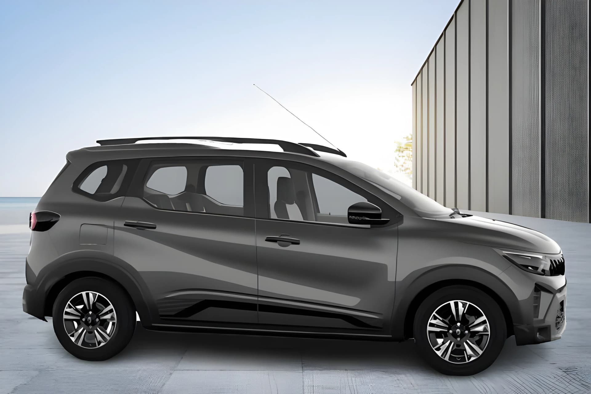 Renault Triber Right Side View