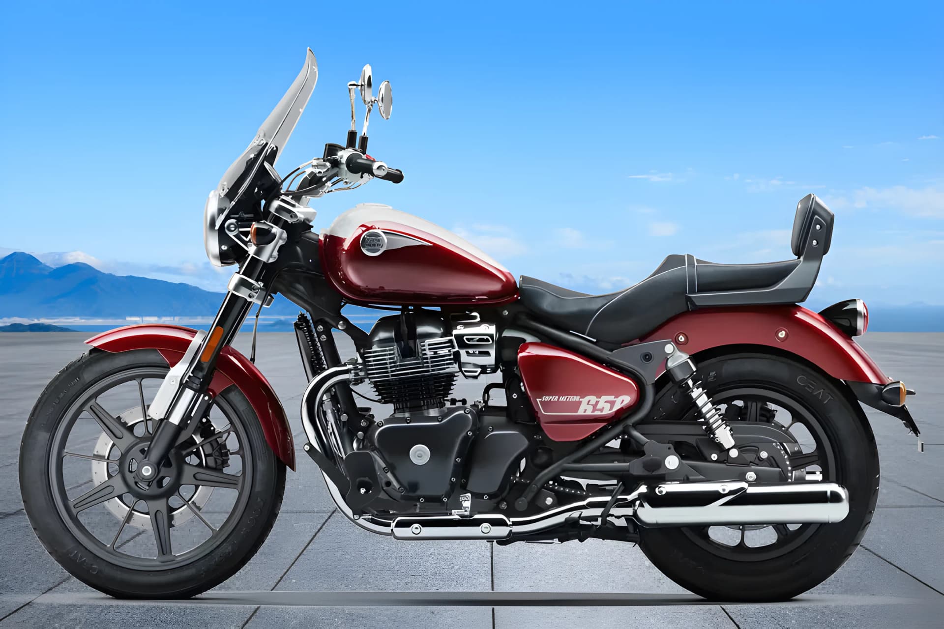 Royal Enfield Super Meteor 650 Left Side View