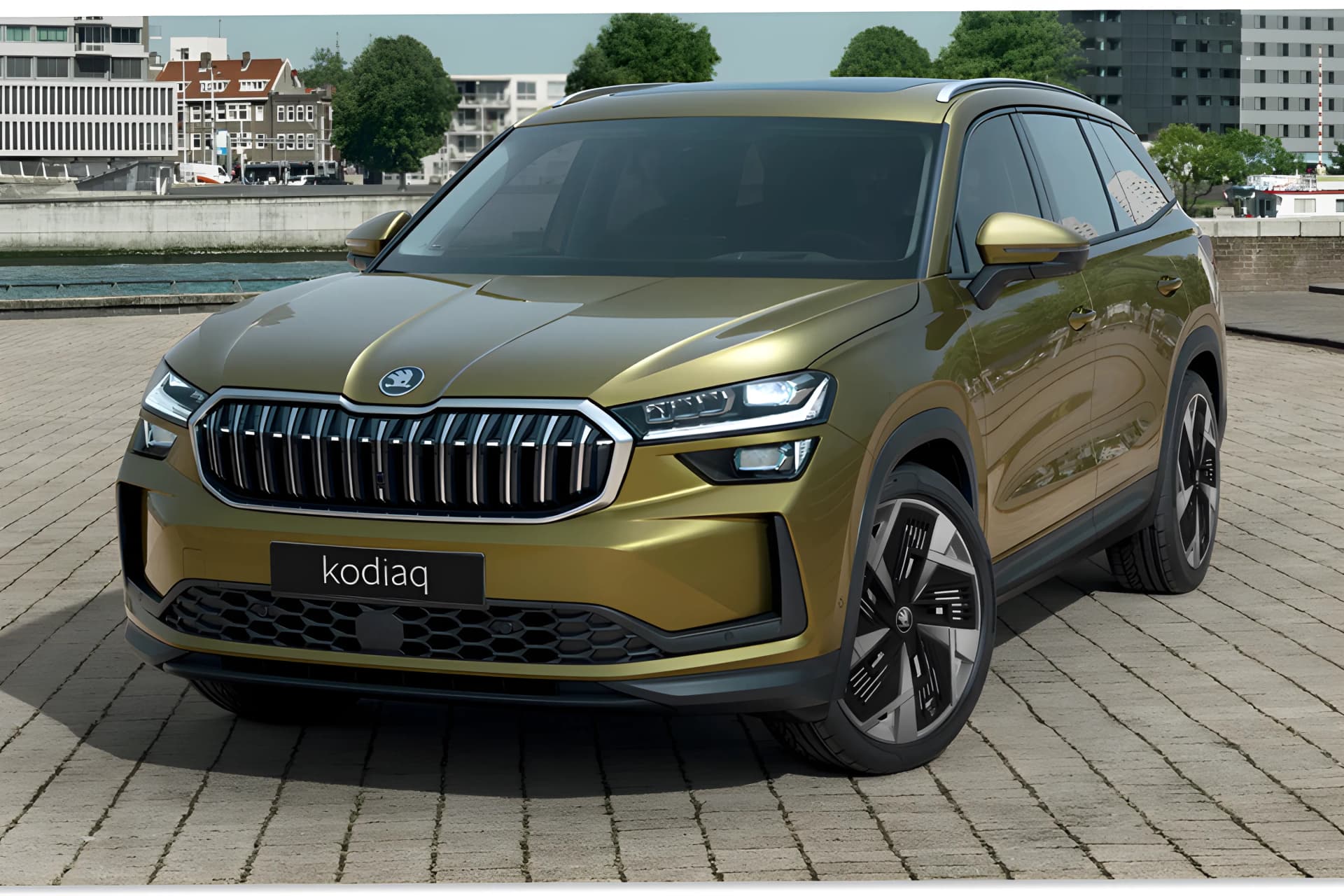 Skoda Kodiaq Front Left View