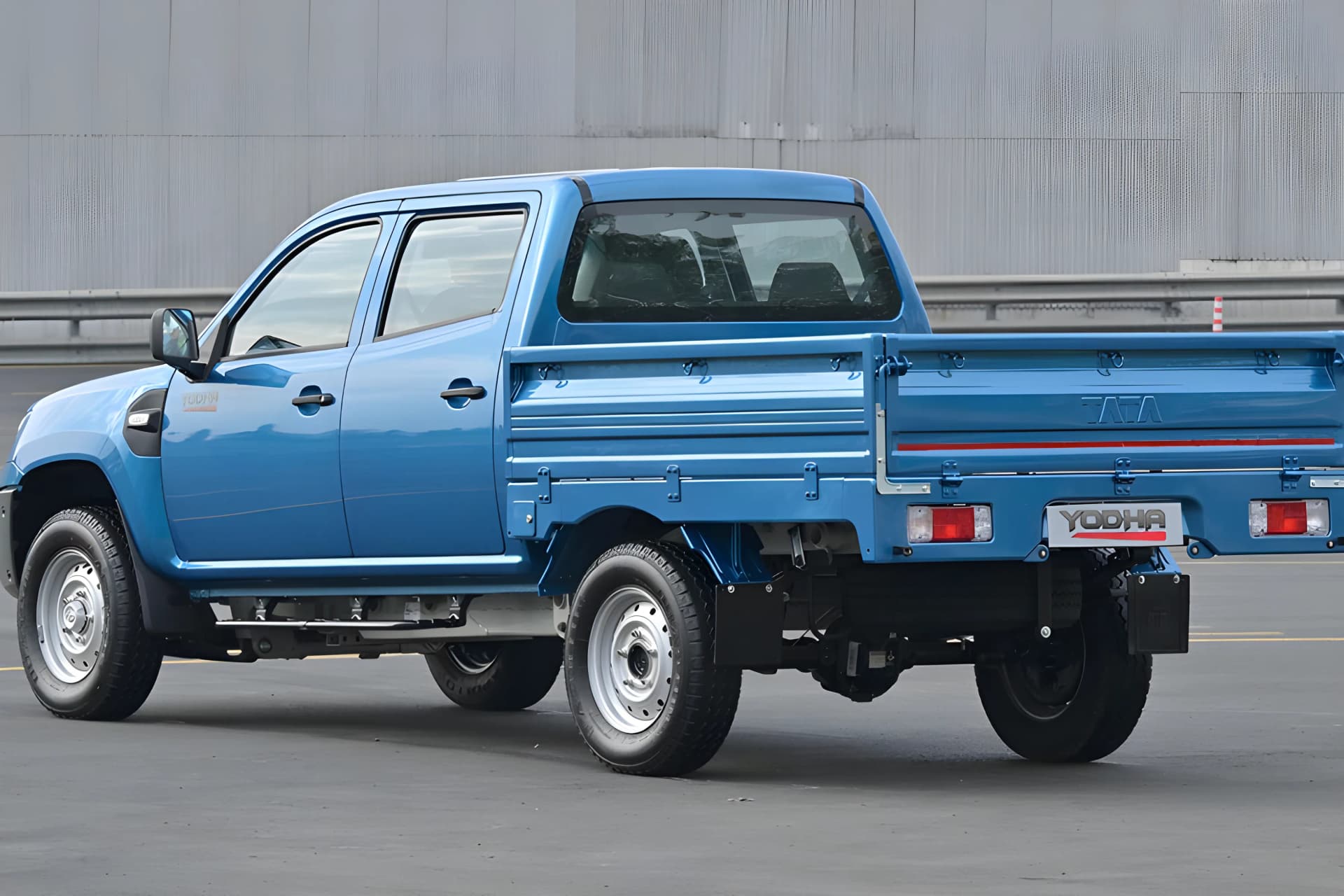 Tata Yodha Crew Cab Rear Left View