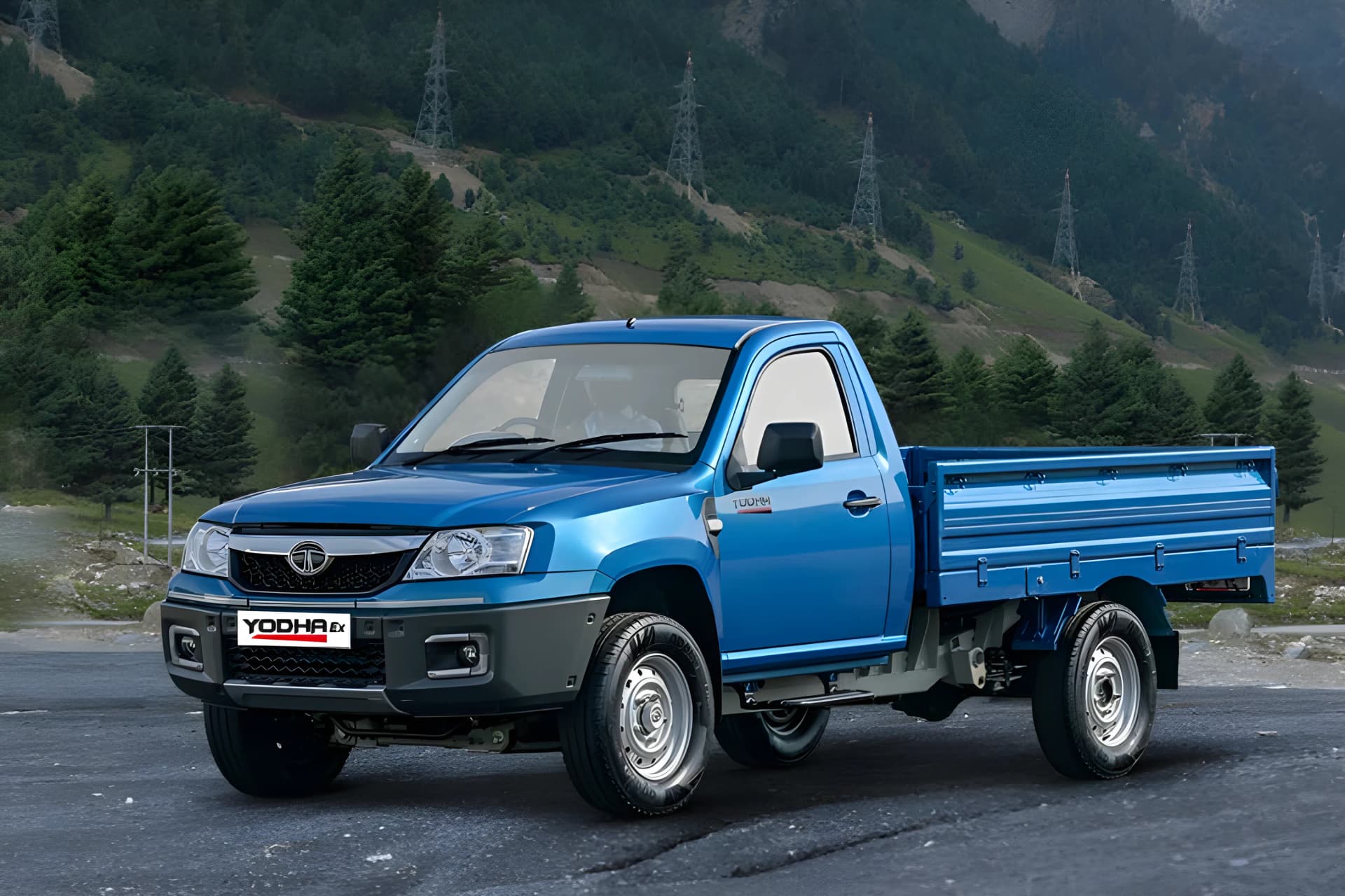 Tata Yodha Ex Single Cab Front Side View