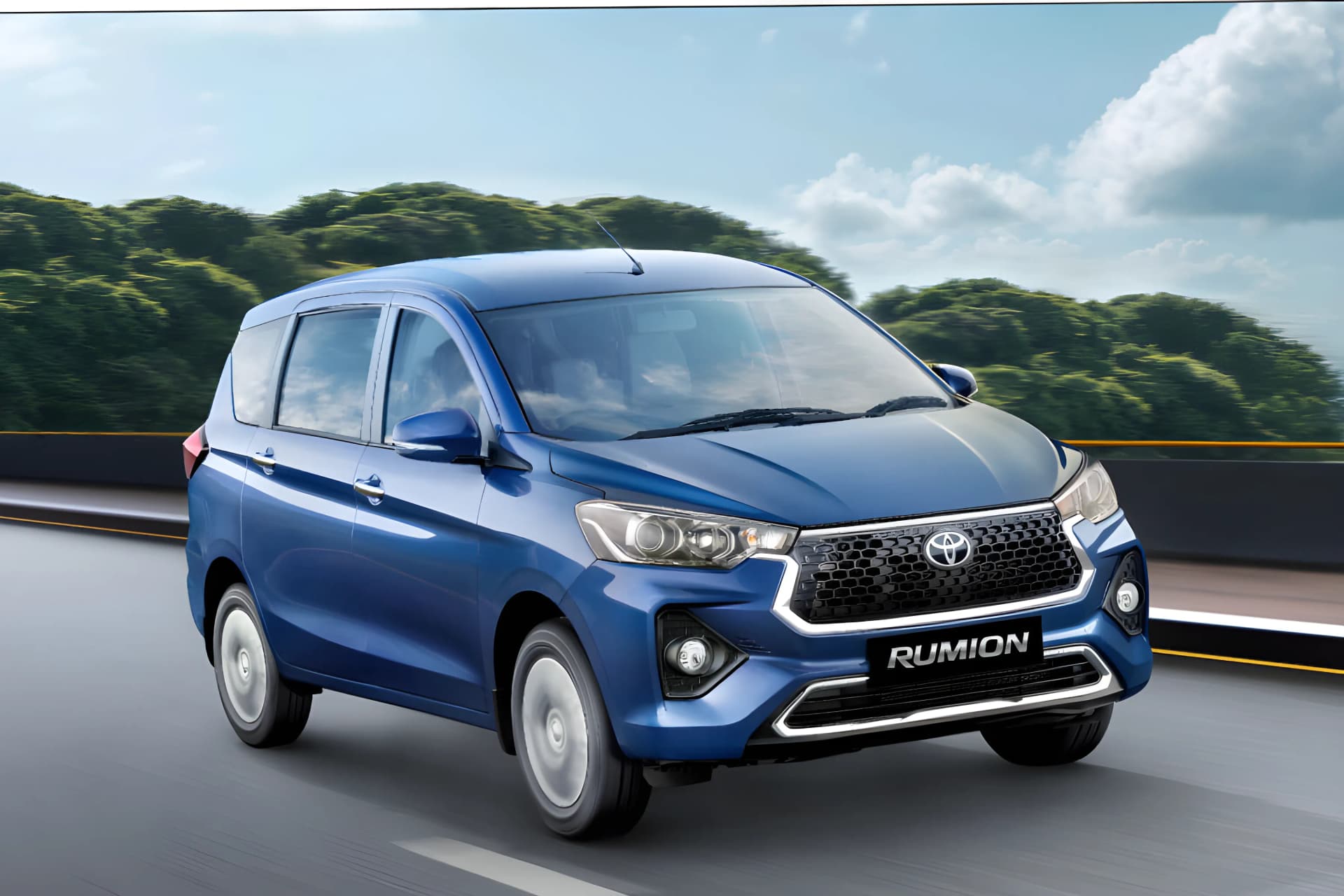 Toyota Rumion Image