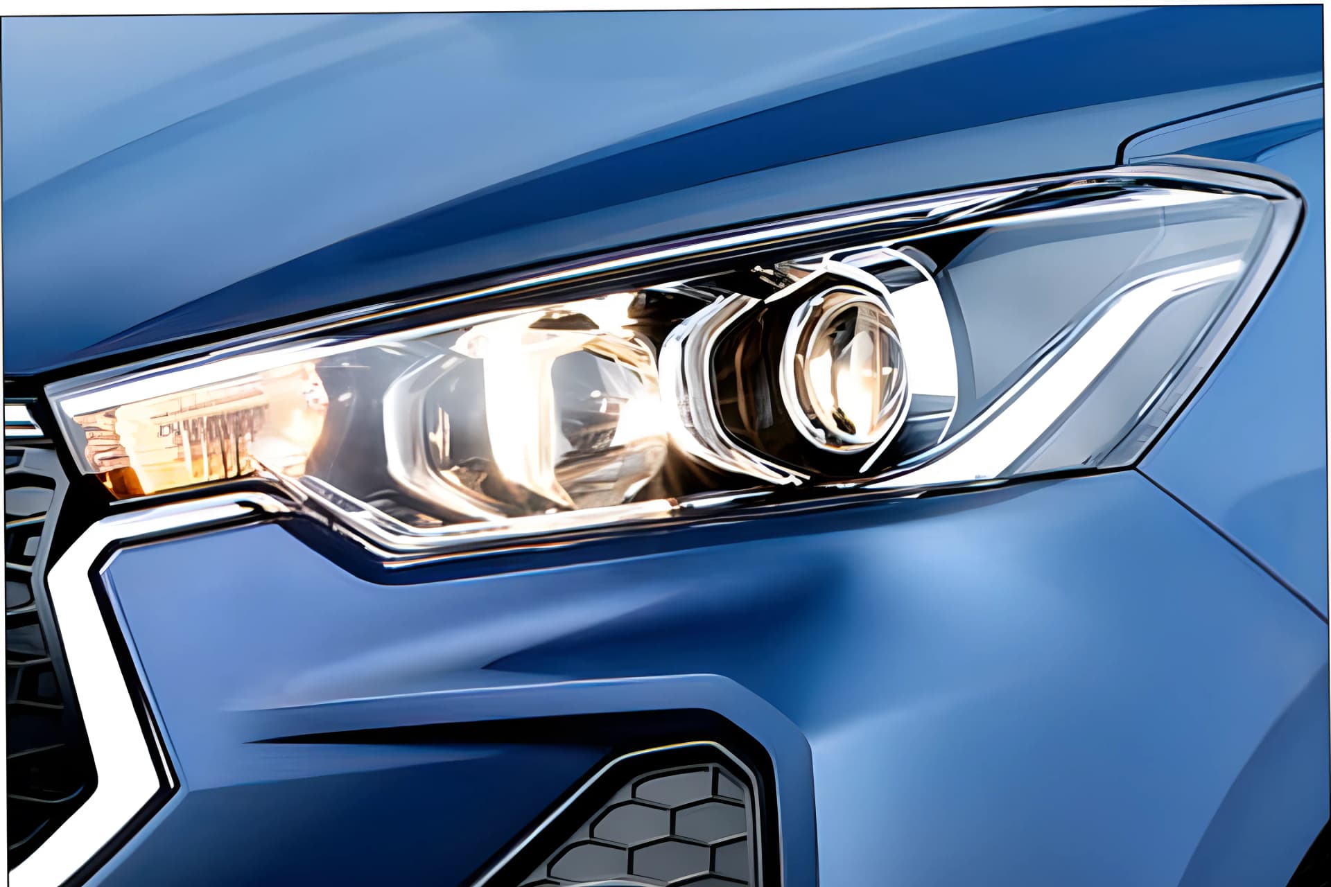 Toyota Rumion Headlamp view